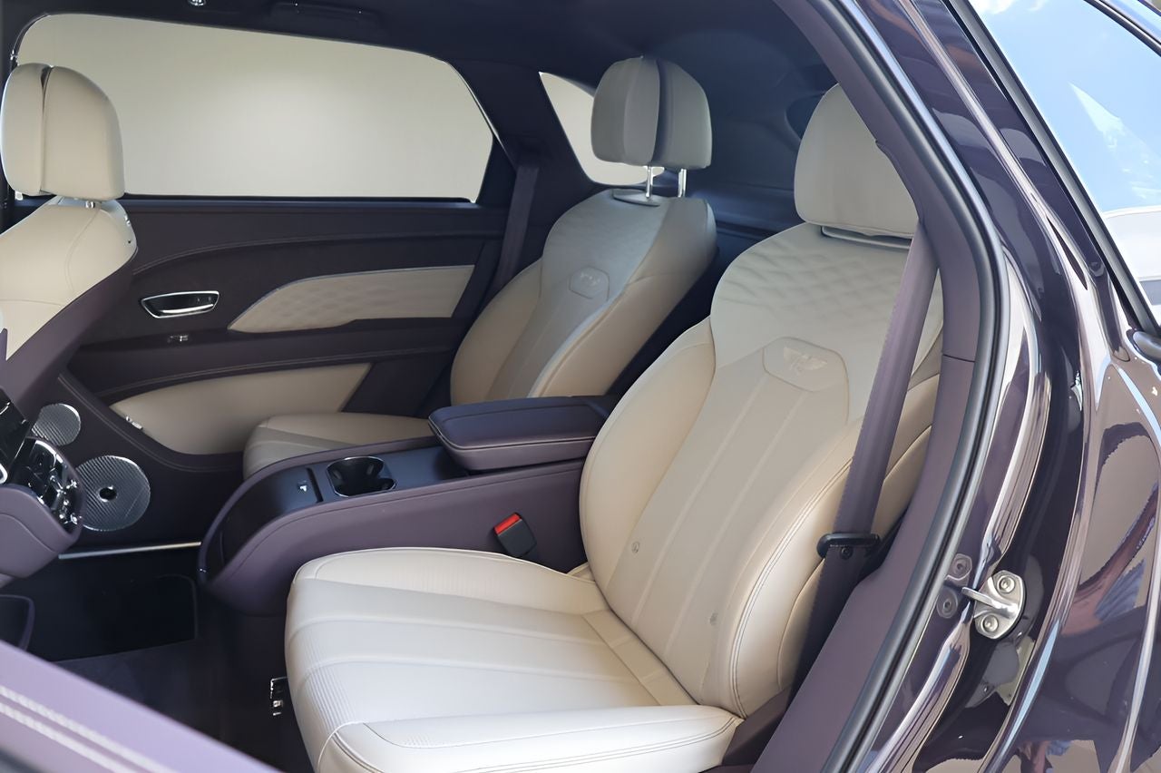 2023 Bentley Bentayga EWB Base