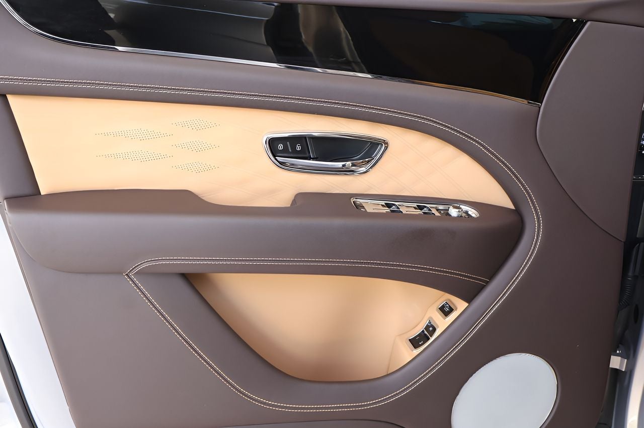 2025 Bentley Bentayga EWB Azure