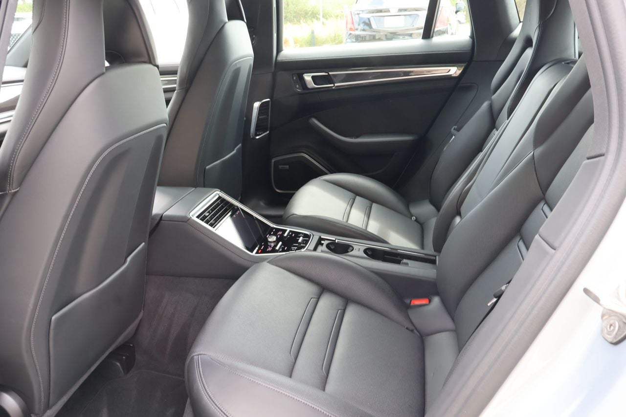 2022 Porsche Panamera 4S