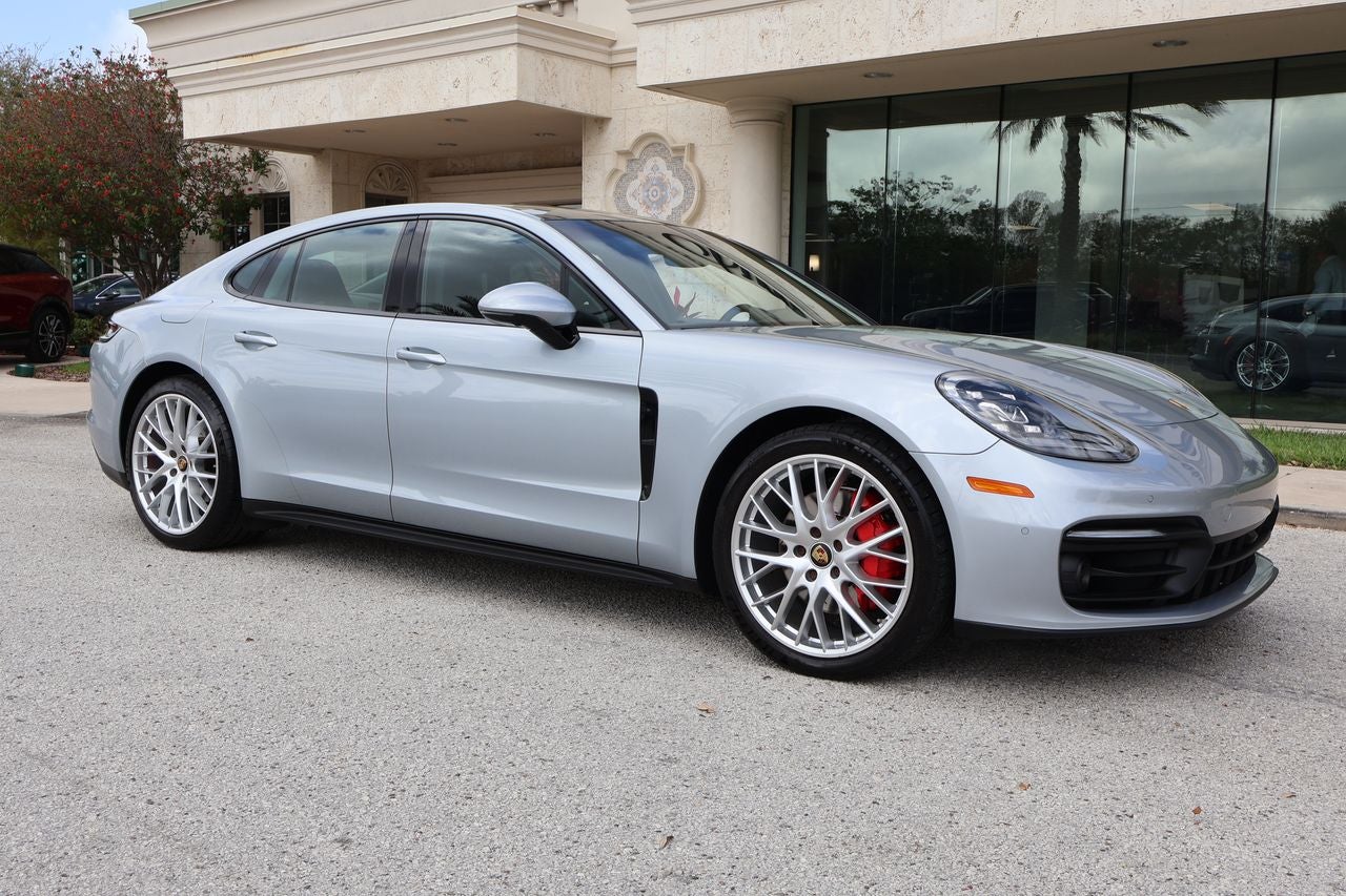 2022 Porsche Panamera 4S