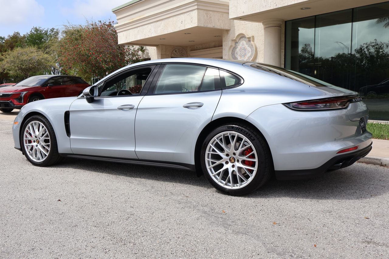 2022 Porsche Panamera 4S