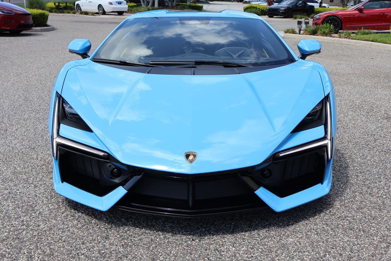 2025 Lamborghini Revuelto Coupe