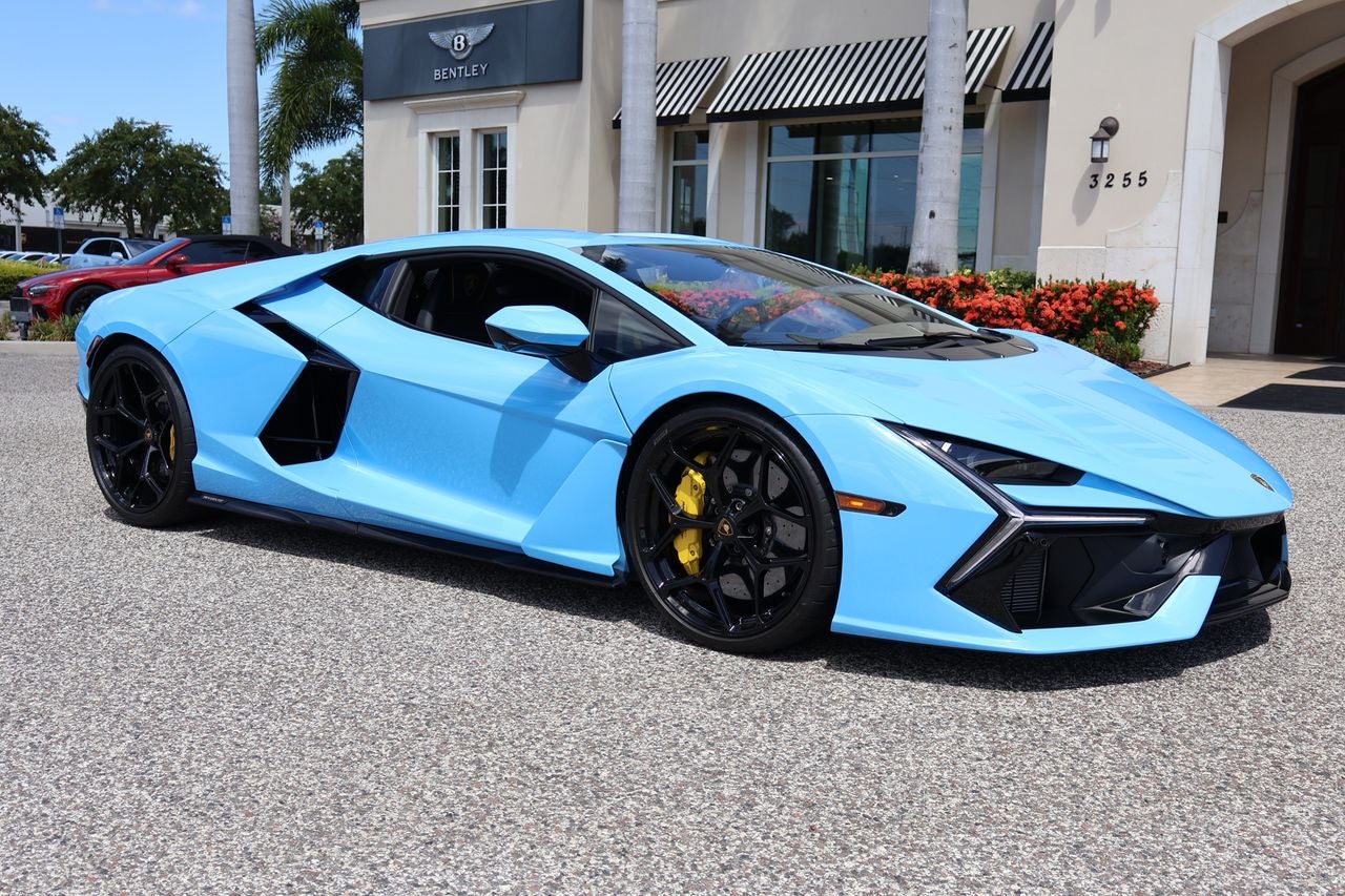 2025 Lamborghini Revuelto Coupe