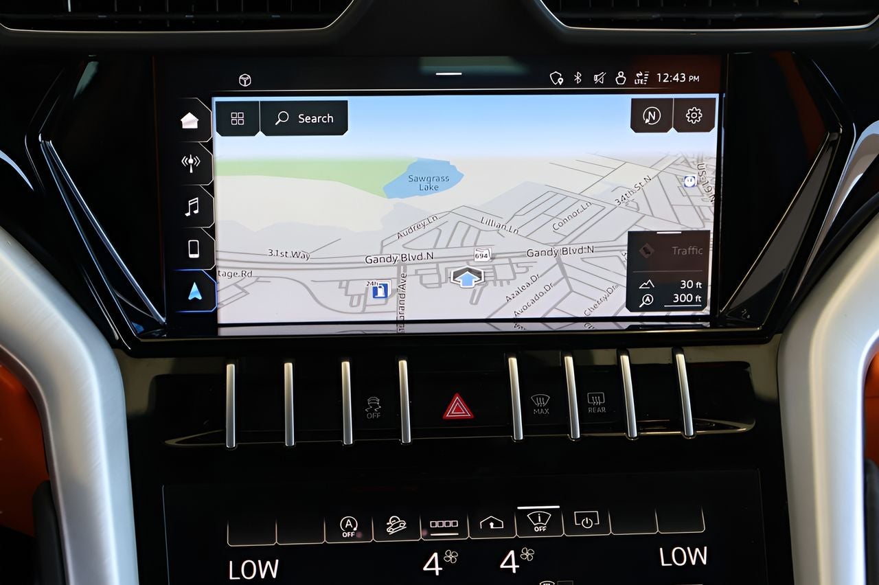 2022 Lamborghini Urus Base