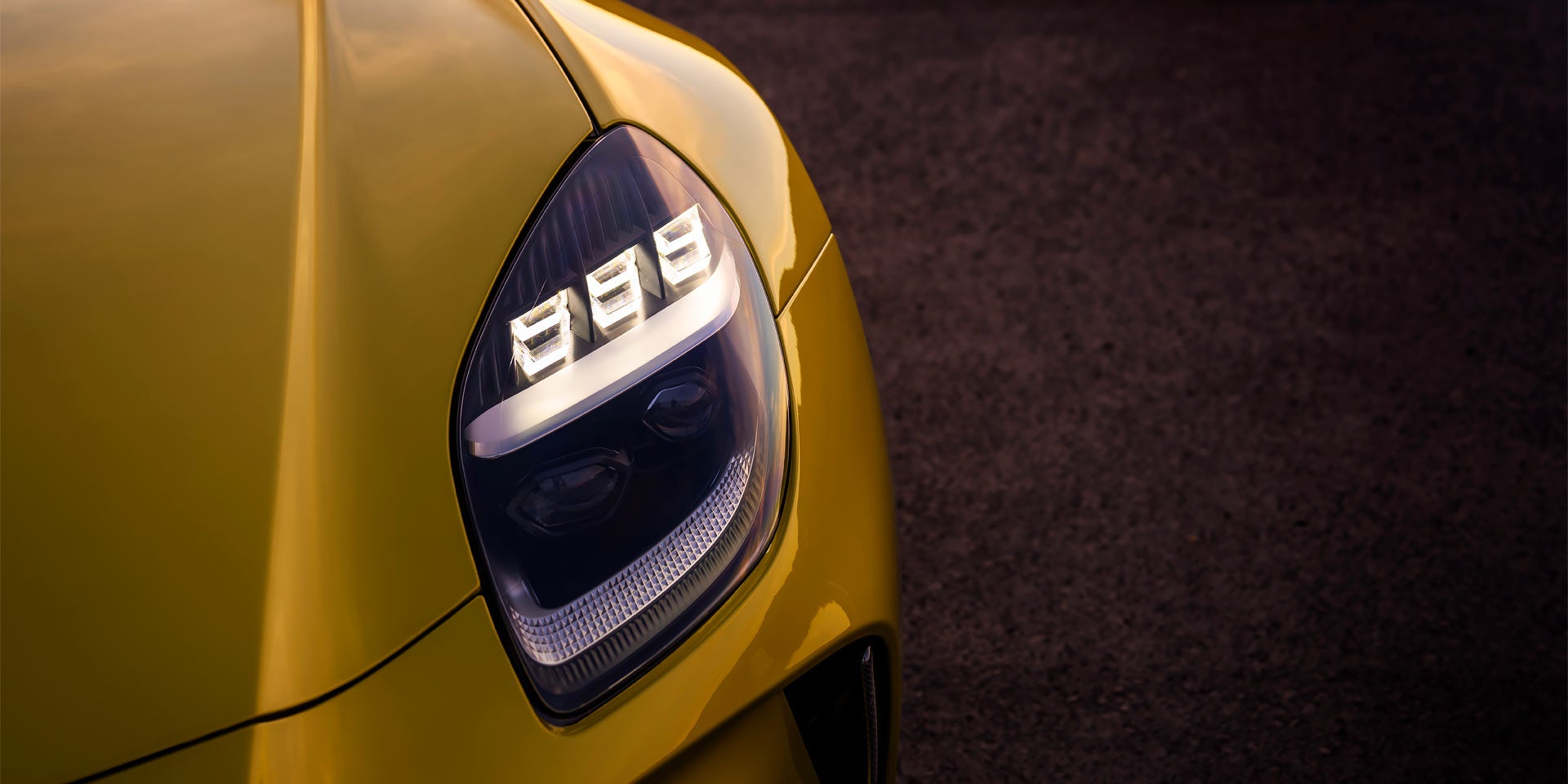 Vantage | Aston Martin Tampa Bay in Pinellas Park FL