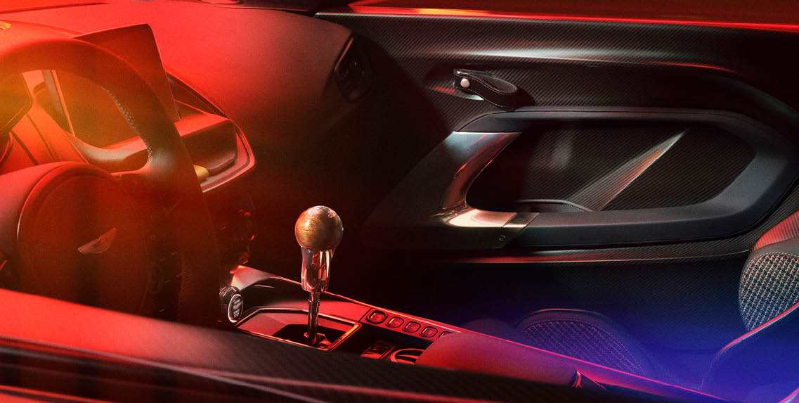 side driver side panel with carbon fiber