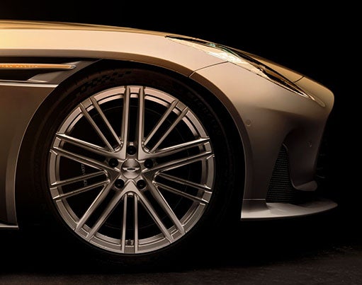 High quality leather and materials