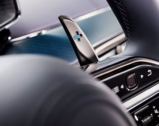 Steering wheel paddle shifters