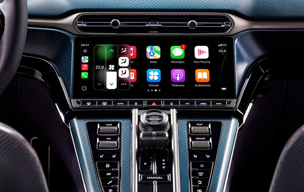Apple CarPlay® Ultra screen display